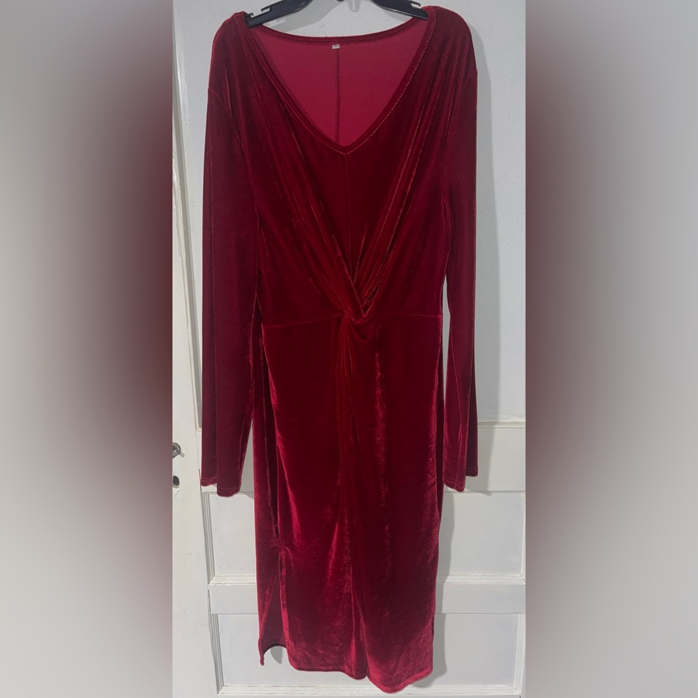 Red velvet Long sleeve dress